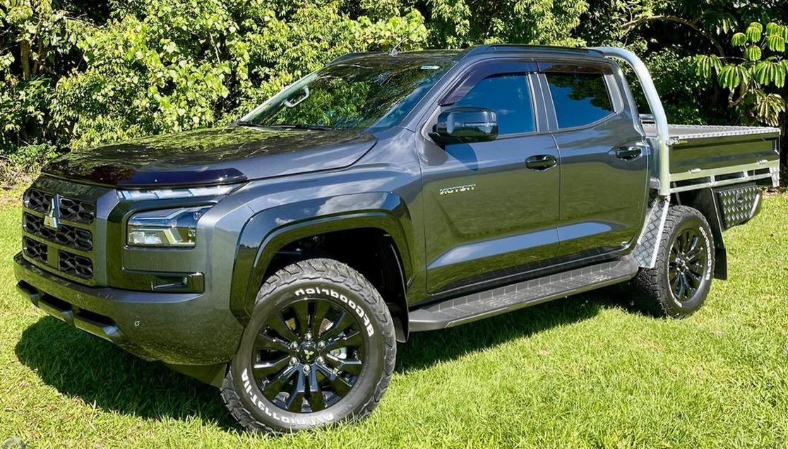 Mitsubishi Triton Raider